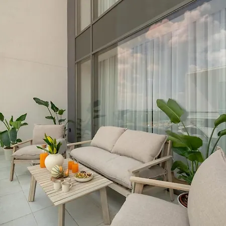 Skyline Penthouse - New Building - Parking *