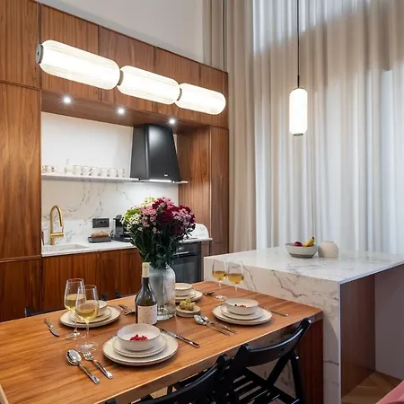 Skyline Penthouse - New Building - Parking Apartment Bucharest