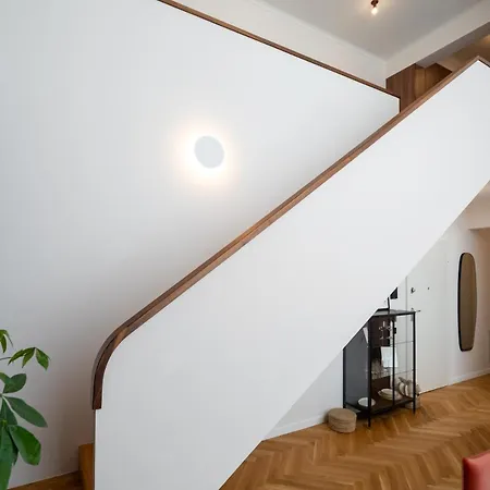 Skyline Penthouse - New Building - Parking Apartment Bucharest