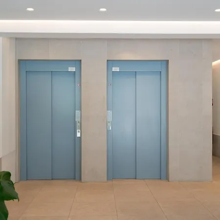 Skyline Penthouse - New Building - Parking Bucharest