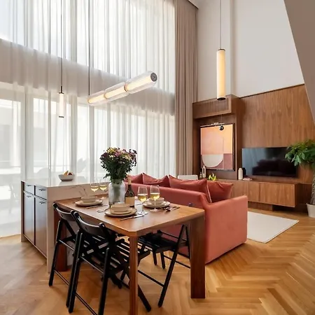 Skyline Penthouse - New Building - Parking * Bucharest