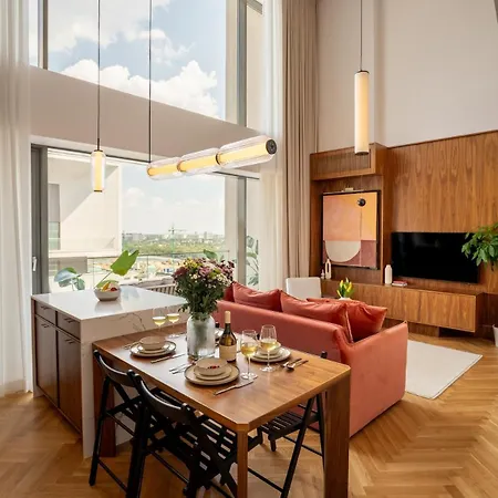 Skyline Penthouse - New Building - Parking Bucharest
